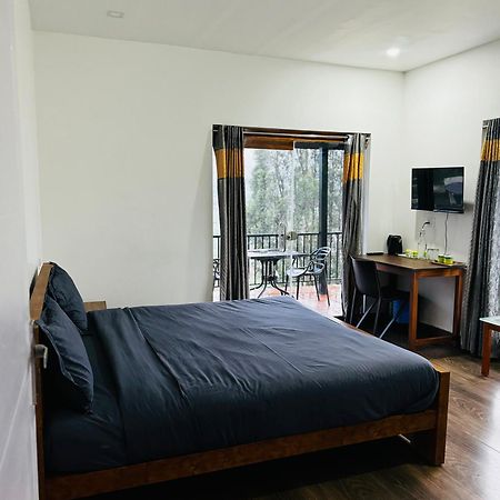 The Wooden Springs Bed and Breakfast Ooty Buitenkant foto