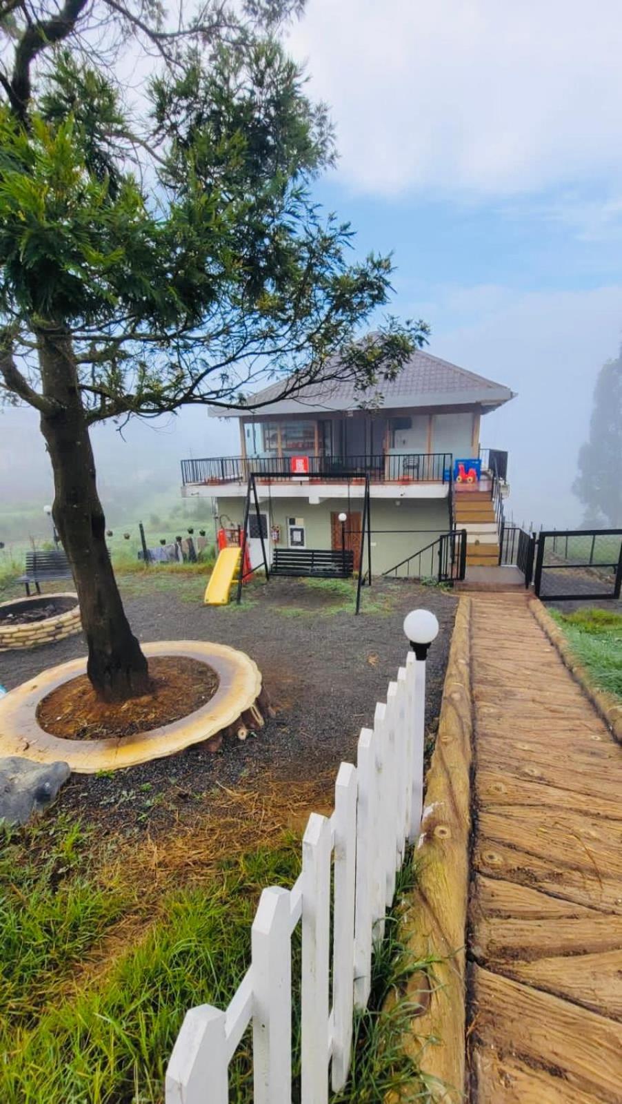 The Wooden Springs Bed and Breakfast Ooty Buitenkant foto